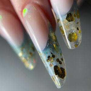 french manicure olsztyn